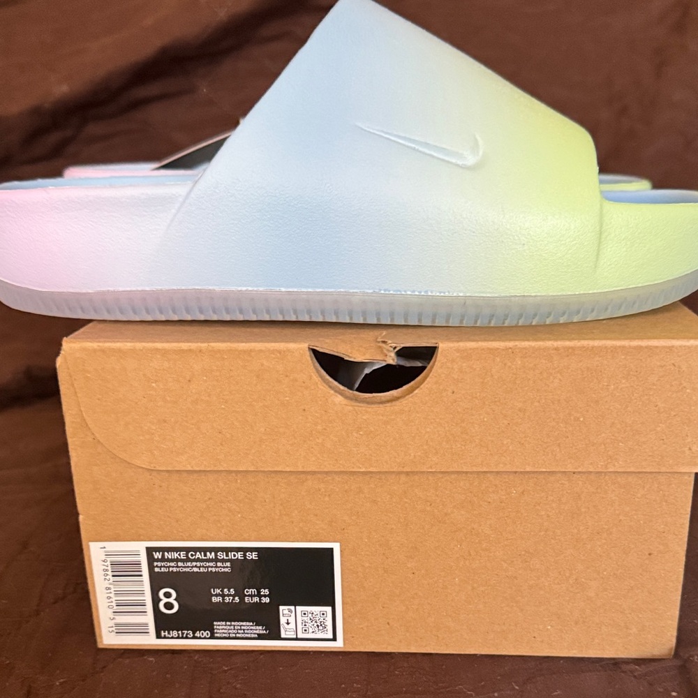 Nike women’s Calm Slide Sandals - Psychic Blue